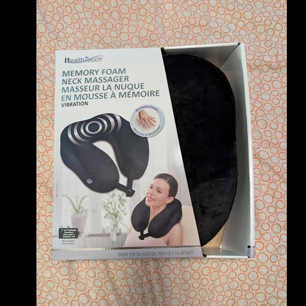 HealthTouch Memory Foam Neck Massager with Vibration | NWT